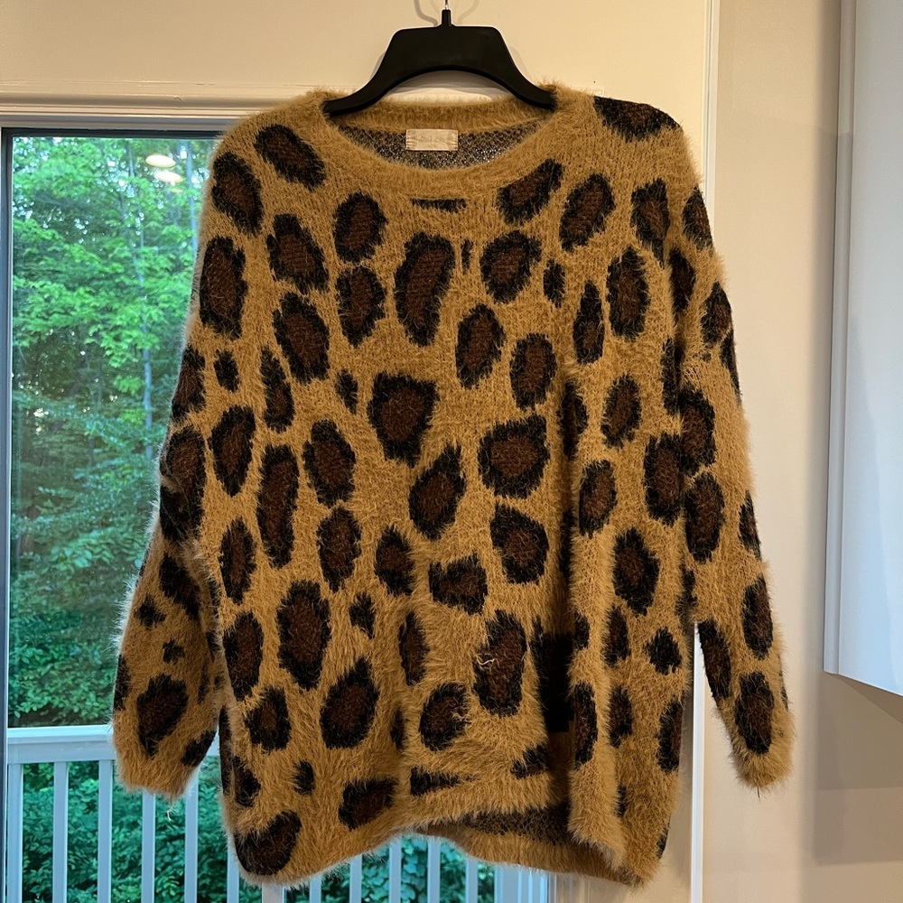 Oversized Leopard Sweater (Altar’d State)